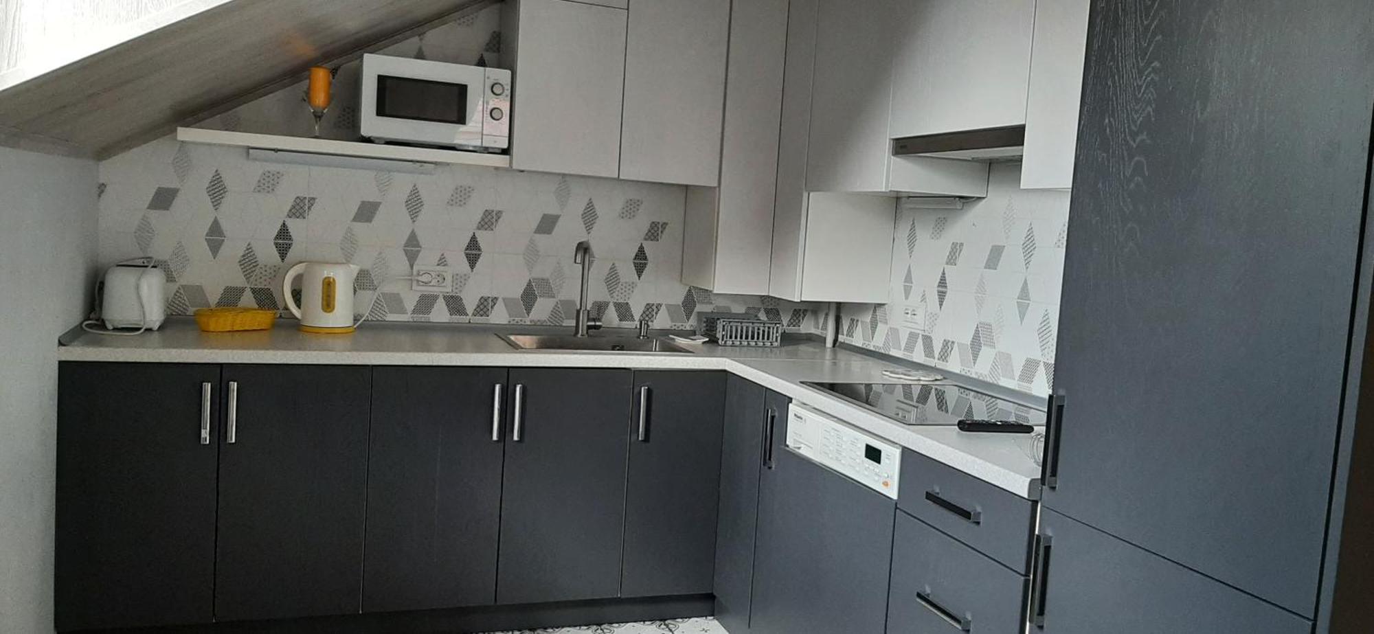 Сонячна Мансарда Apartment Camenița Exterior foto